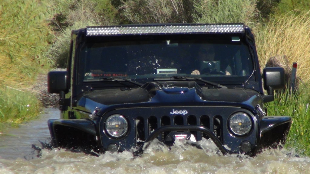 lori-on-the-mohave-river-crossing